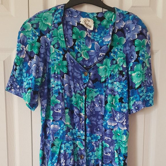 Vintage collared floral dress - Picture 1 of 7